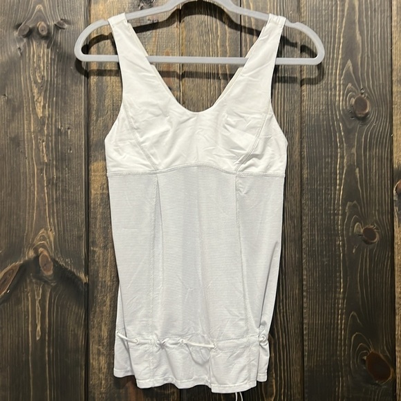 Lululemon Hustle & Bustle Tank Top 6 Grey Striped Drawcord Waist Cinch Athletic - Picture 13 of 15